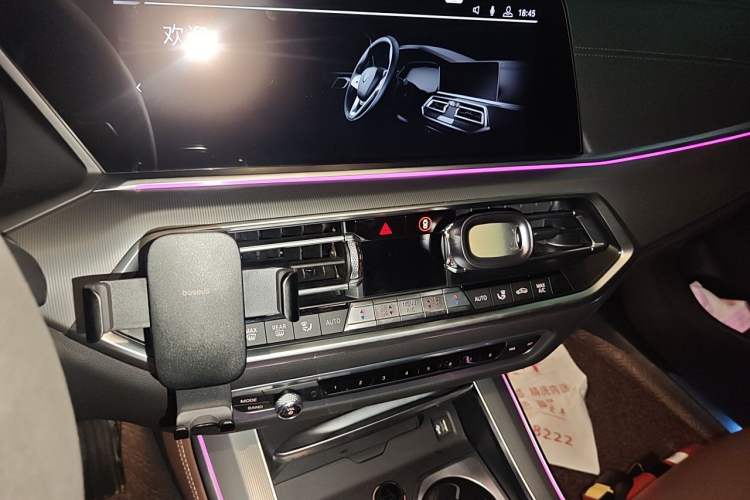 Used BMW X5  Audio And AC Panel