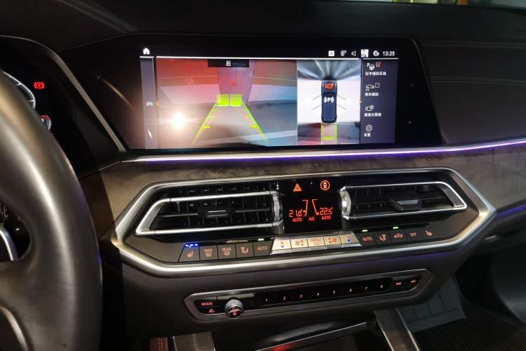 Used BMW X5 2020 xDrive30i X Design Package Audio And AC Panel