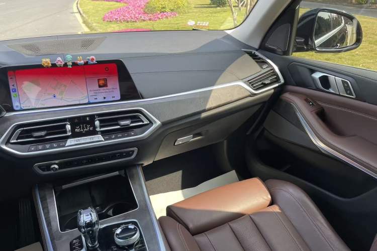 Used BMW X5 2020 xDrive40i M Sport Package Audio And AC Panel