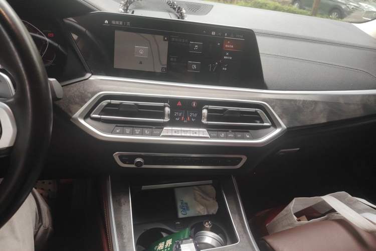 Used BMW X5  Audio And AC Panel