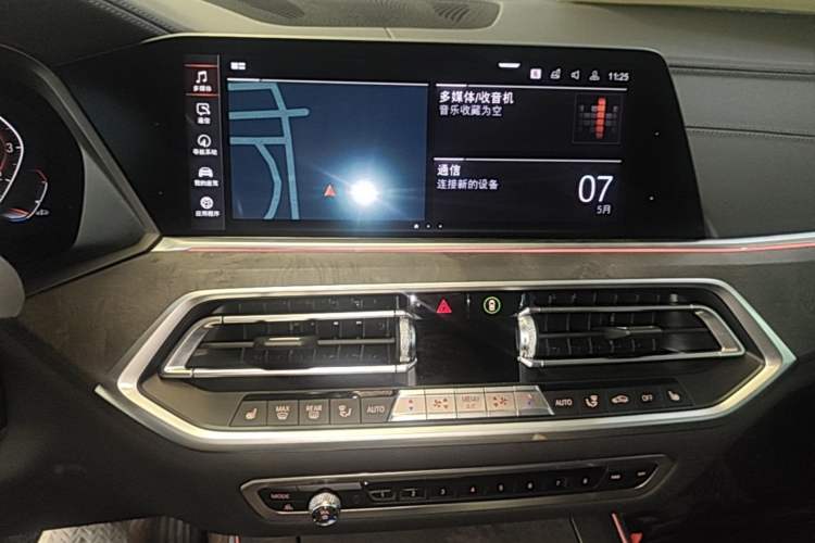 Used BMW X5 2020 xDrive30i M Sport Package Audio And AC Panel