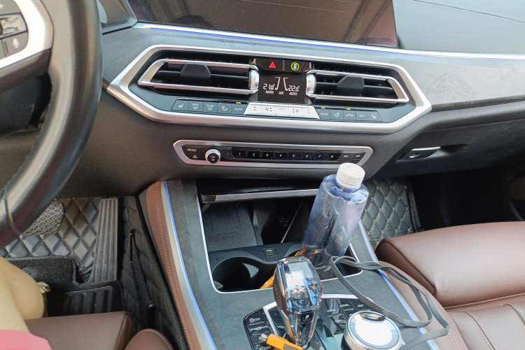 Used BMW X5 2020 xDrive30i M Sport Package Audio And AC Panel