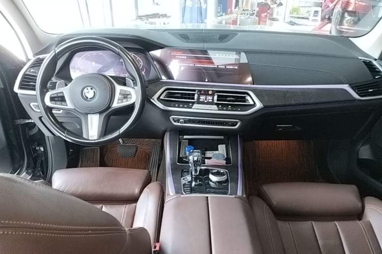 Used BMW X5 2020 xDrive30i M Sport Package Center Console