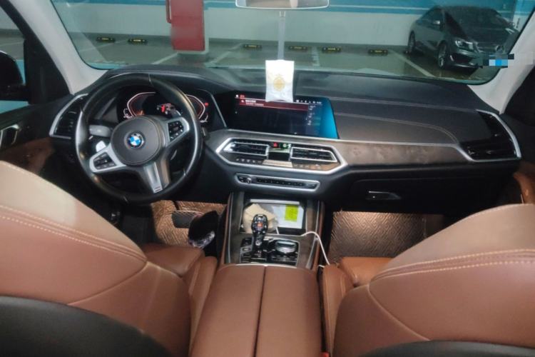 Used BMW X5 2020 xDrive30i M Sport Package Center Console