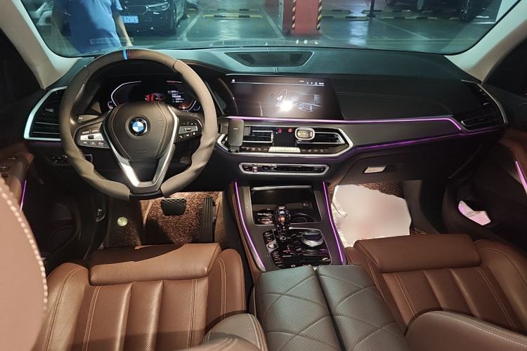 Used BMW X5  Center Console