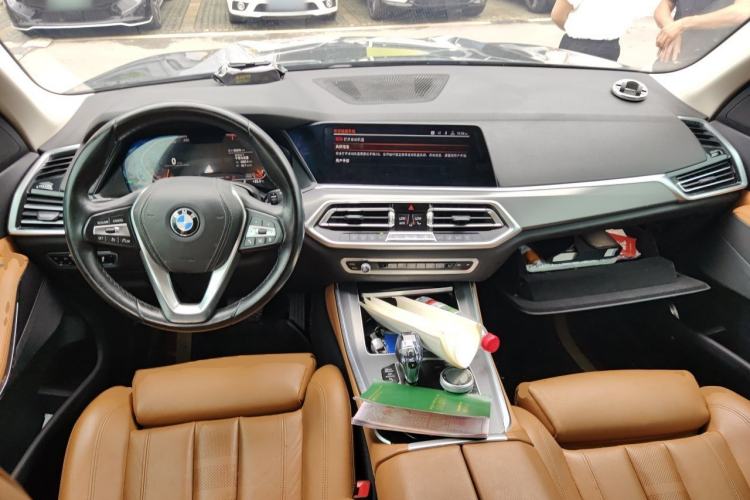 Used BMW X5 2020 xDrive40i 3.0T Standard Edition 19-inch wheels Middle East Center Console
