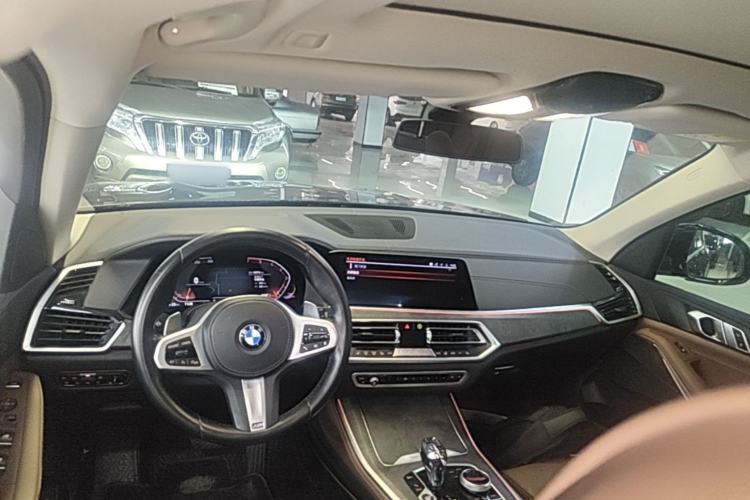 Used BMW X5 2020 xDrive30i M Sport Package Center Console