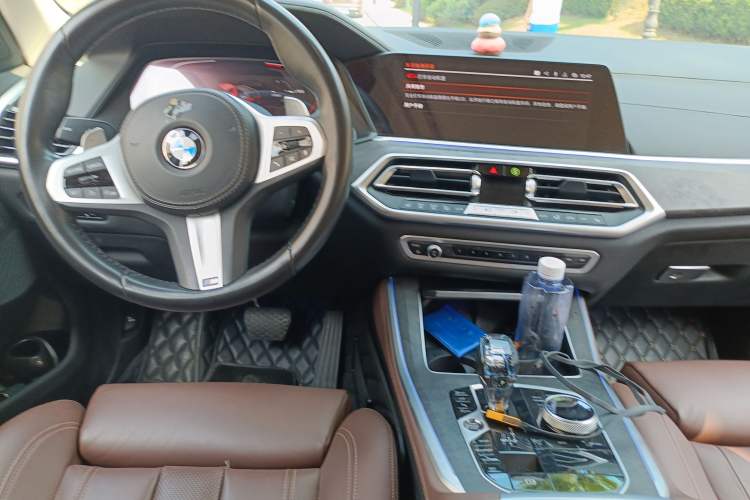 Used BMW X5 2020 xDrive30i M Sport Package Center Console