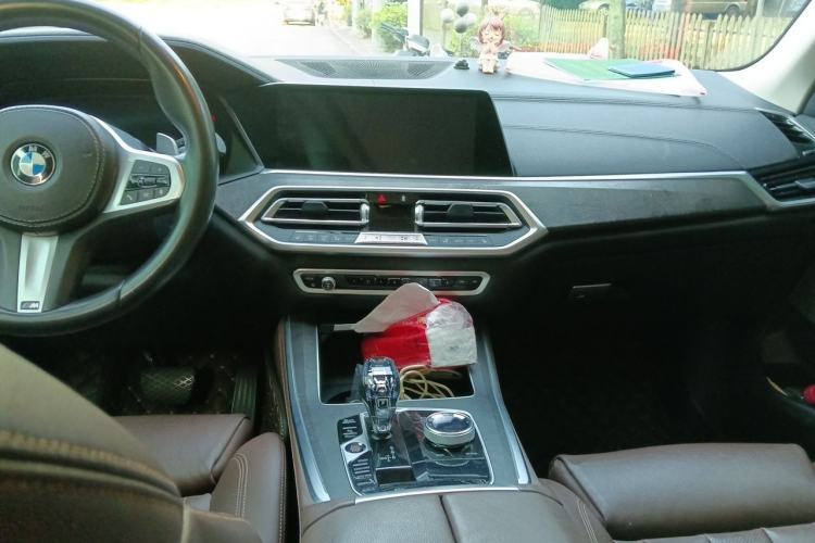 Used BMW X5 2020 xDrive30i M Sport Package Center Console