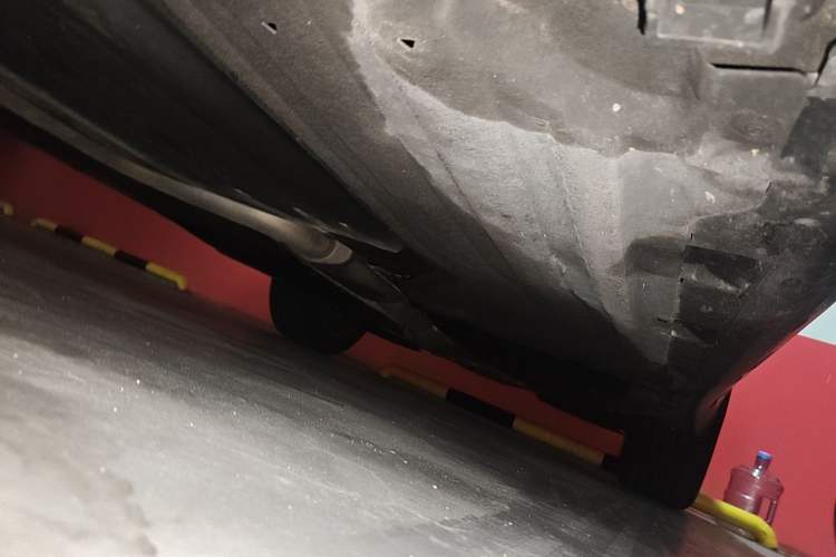 Used BMW X5  Chassis Front Left