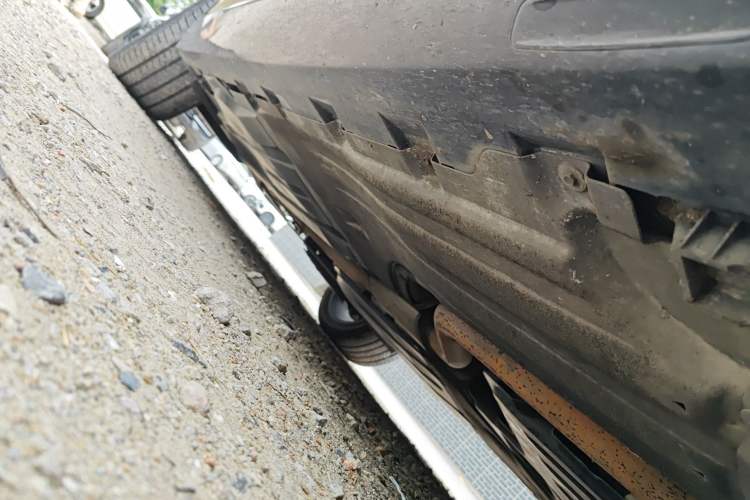Used BMW X5  Chassis Front Right