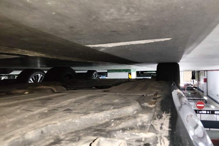 Used BMW X5 2020 xDrive30i M Sport Package Chassis Rear Left
