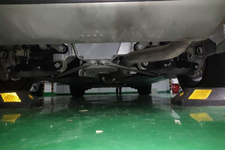 Used BMW X5 2020 xDrive40i M Sport Package Chassis Rear