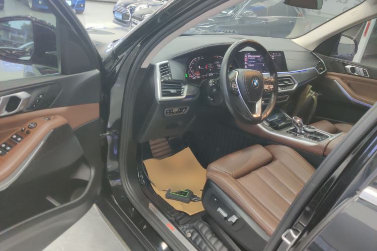 Used BMW X5 2020 xDrive30i X Design Package Driver Seat
