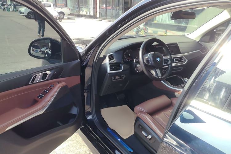 Used BMW X5 2020 xDrive30i M Sport Package Driver Seat