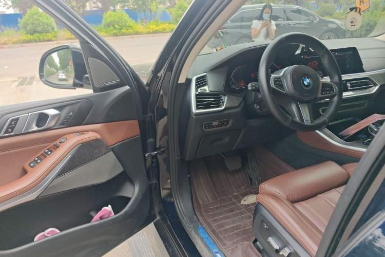 Used BMW X5 2020 xDrive40i M Sport Package Driver Seat