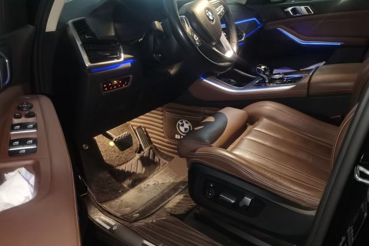 Used BMW X5 2020 xDrive30i X Design Package Driver Seat