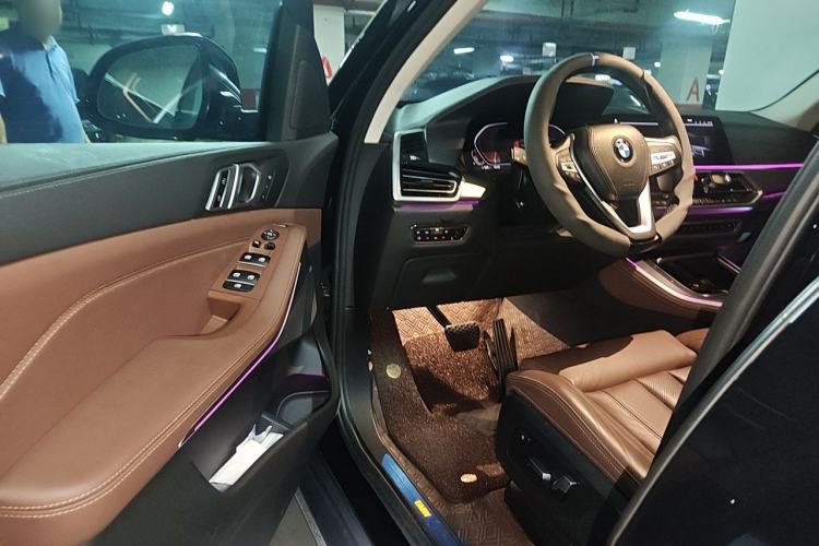 Used BMW X5  Driver Seat