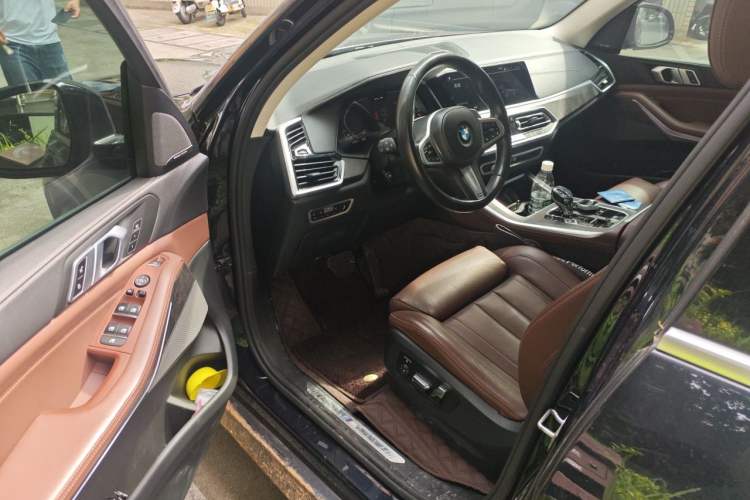 Used BMW X5 2020 xDrive40i M Sport Package Driver Seat