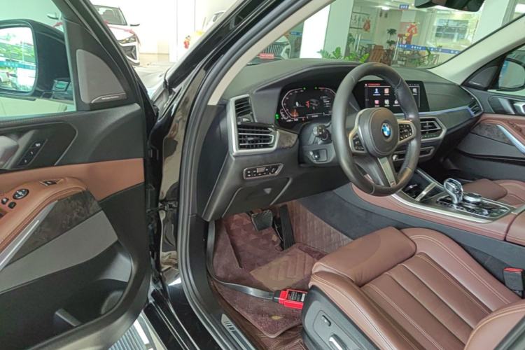 Used BMW X5 2020 xDrive40i M Sport Package Driver Seat