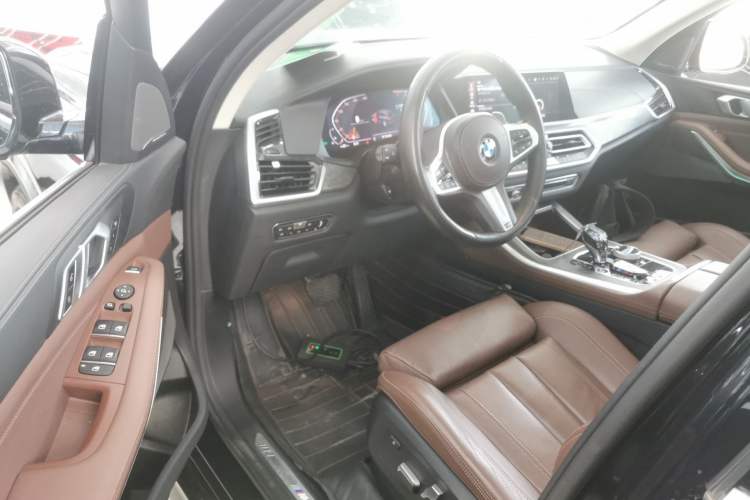 Used BMW X5 2020 xDrive40i M Sport Package Driver Seat