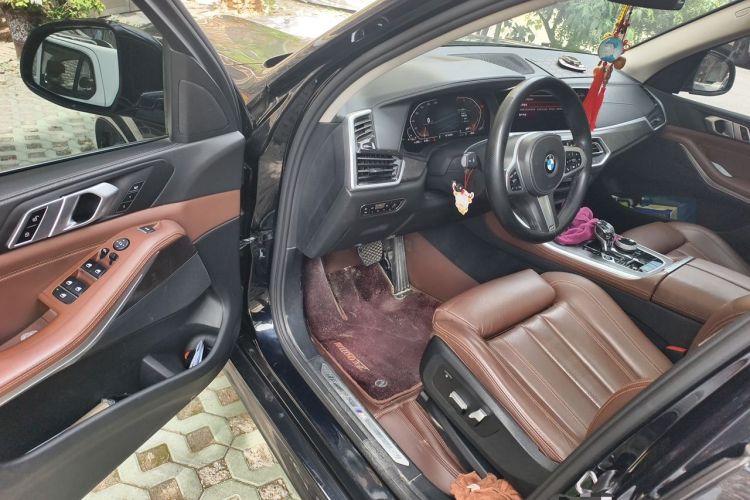 Used BMW X5 2020 xDrive30i M Sport Package Driver Seat