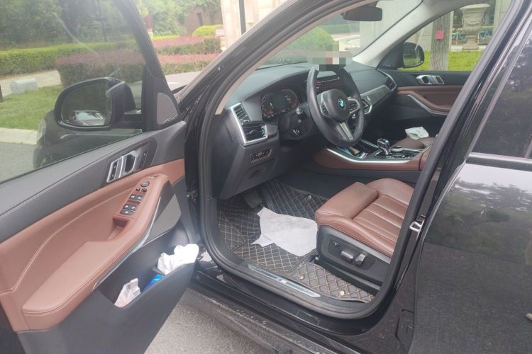 Used BMW X5 2020 xDrive40i M Sport Package Driver Seat