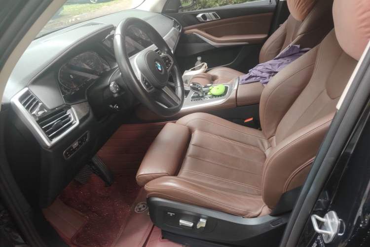 Used BMW X5  Driver Seat