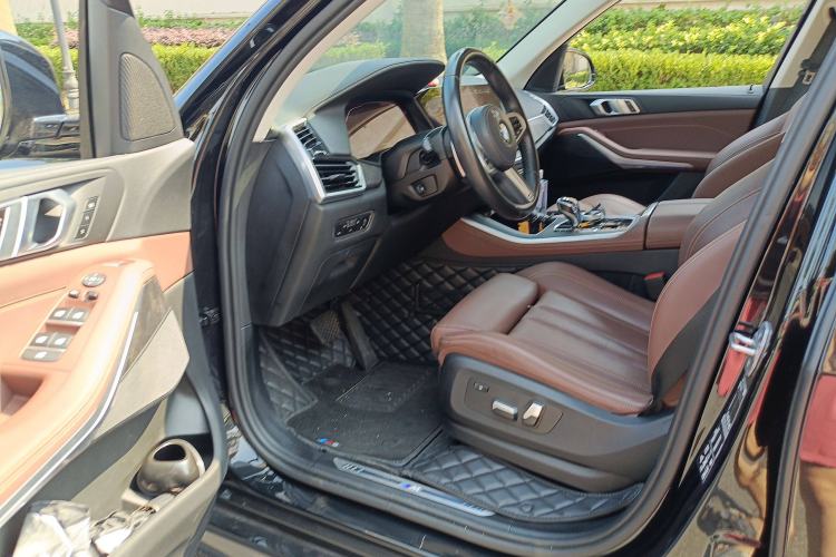 Used BMW X5 2020 xDrive30i M Sport Package Driver Seat