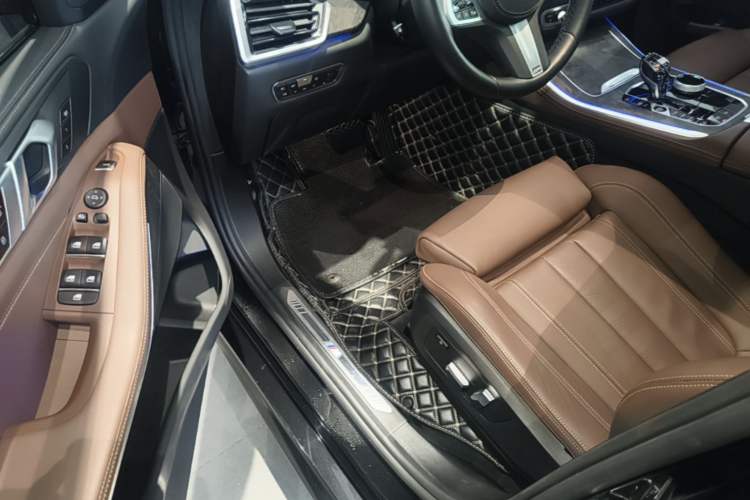 Used BMW X5 2020 xDrive30i M Sport Package Driver Seat