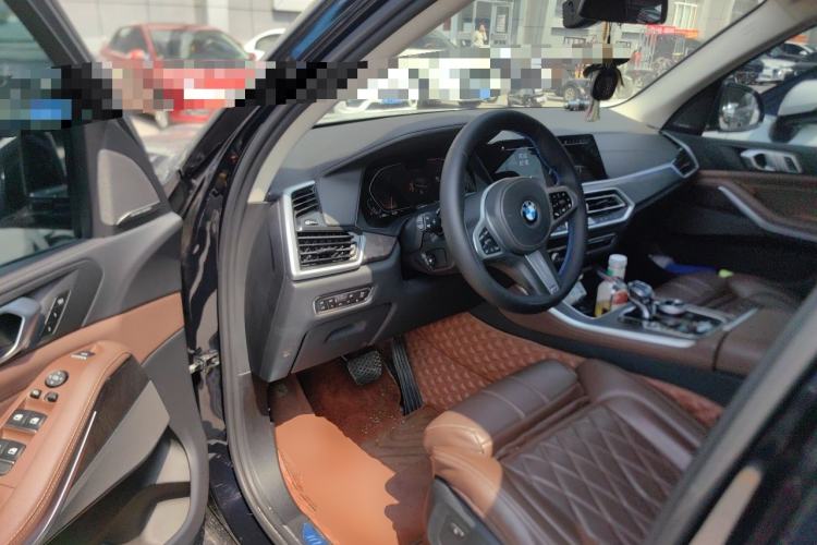 Used BMW X5 2020 xDrive40i M Sport Package Driver Seat