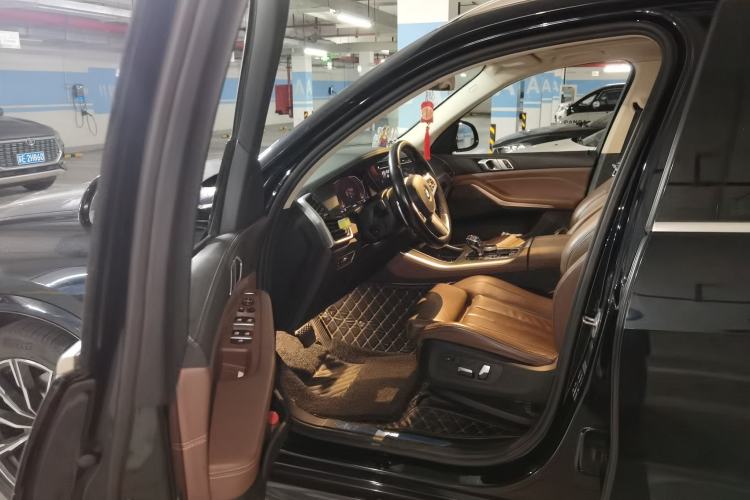 Used BMW X5 2020 xDrive30i M Sport Package Driver Seat