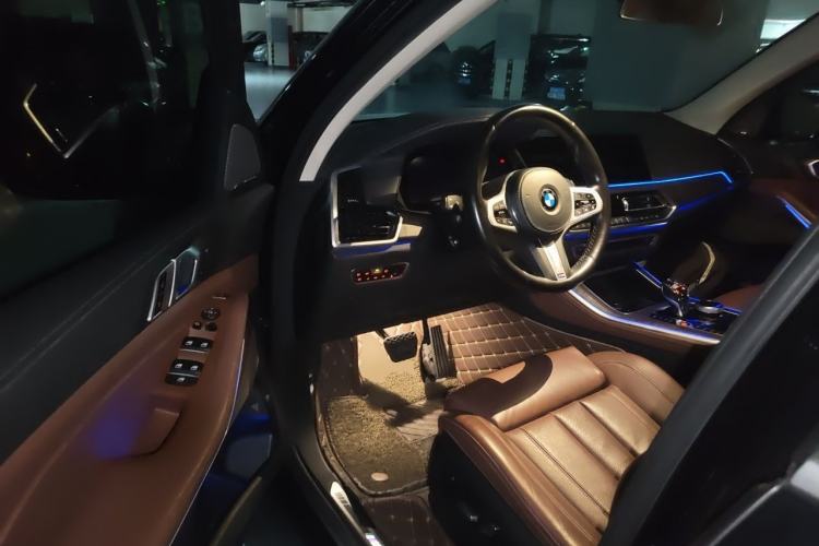 Used BMW X5 2020 xDrive40i M Sport Package Driver Seat