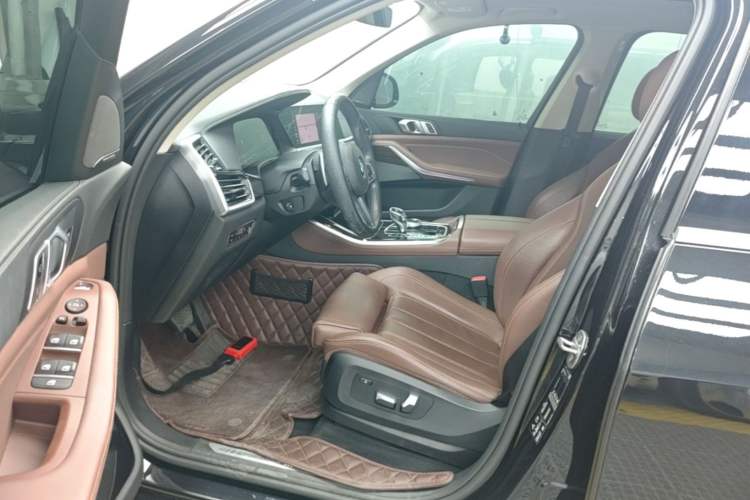 Used BMW X5 2020 xDrive30i M Sport Package Driver Seat