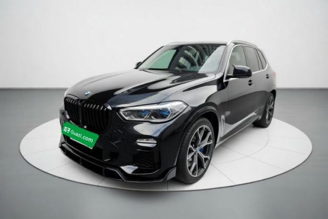 BMW X5 2020 xDrive40i Luxury Model with M Sport Package с пробегом