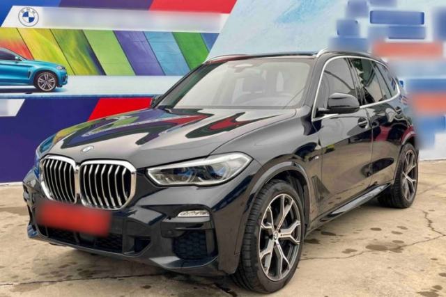 Used BMW X5 2020 xDrive40i Luxury Model with M Sport Package