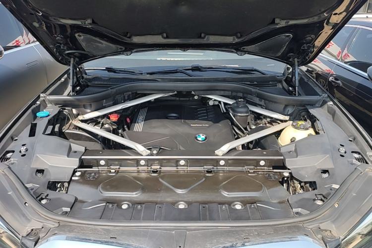 Used BMW X5 2020 xDrive30i M Sport Package Engine Bay