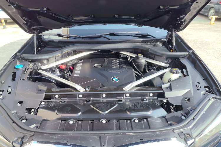 Used BMW X5 2020 xDrive30i M Sport Package Engine Bay