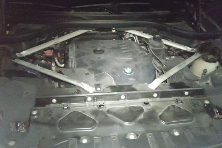 Used BMW X5 2020 xDrive30i M Sport Package Engine Bay
