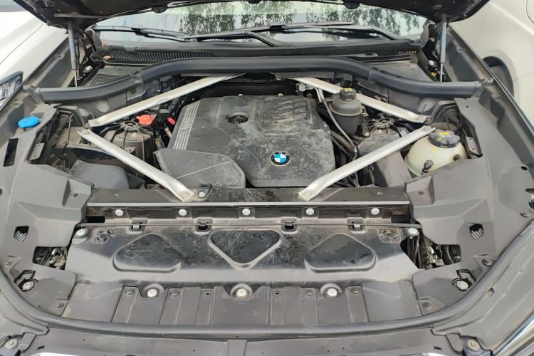 Used BMW X5 2020 xDrive30i M Sport Package Engine Bay