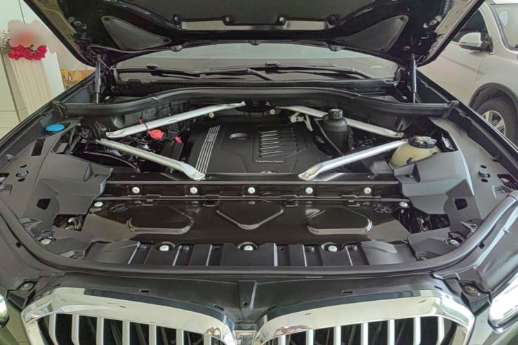 Used BMW X5 2020 xDrive40i M Sport Package Engine Bay