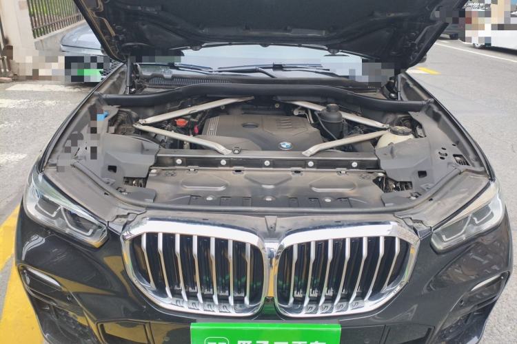 Used BMW X5 2020 xDrive30i M Sport Package Engine Bay