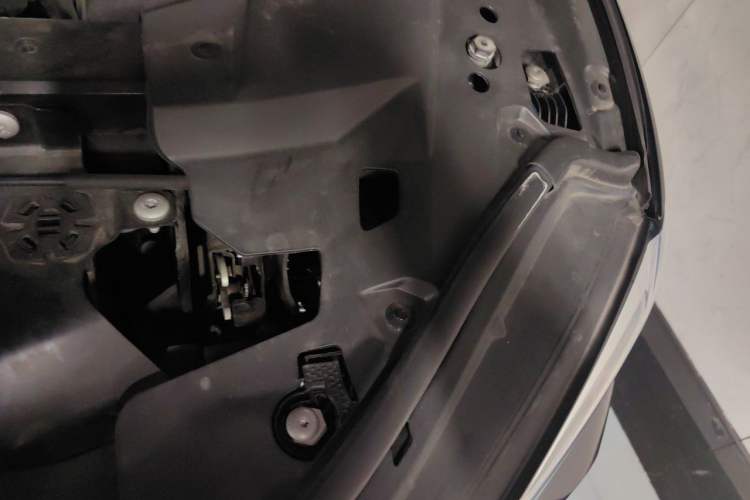 Used BMW X5 2020 xDrive30i M Sport Package Engine Bay Left
