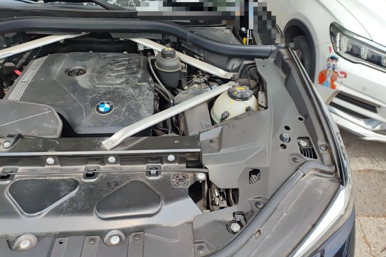Used BMW X5 2020 xDrive30i M Sport Package Engine Bay Left