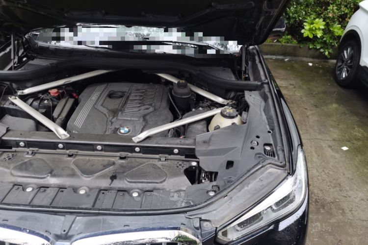 Used BMW X5 2020 xDrive40i M Sport Package Engine Bay Left