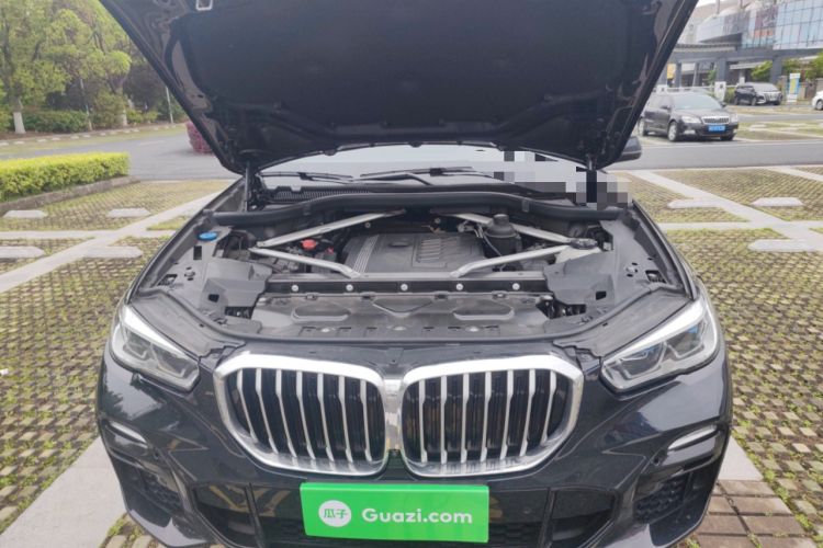 Used BMW X5 2020 xDrive40i M Sport Package Engine Bay