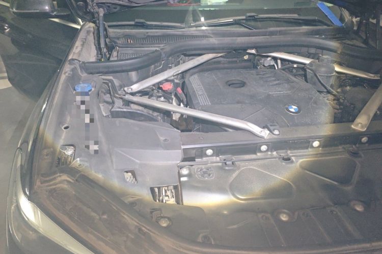 Used BMW X5 2020 xDrive30i X Design Package Engine Bay Right