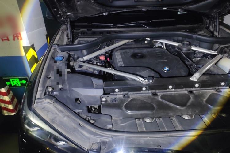 Used BMW X5 2020 xDrive30i M Sport Package Engine Bay Right