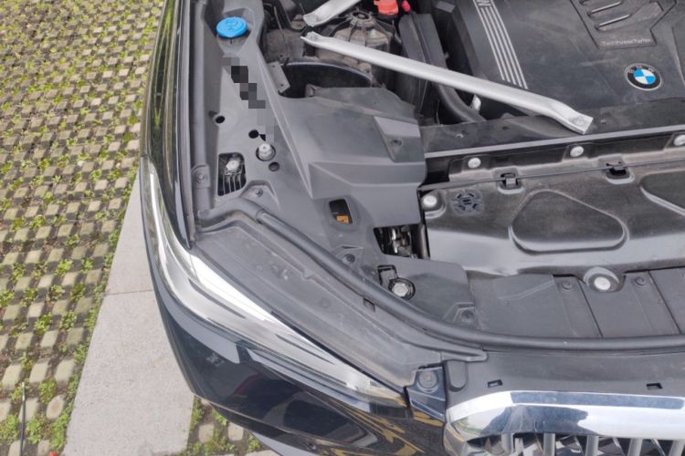 Used BMW X5 2020 xDrive40i M Sport Package Engine Bay Right