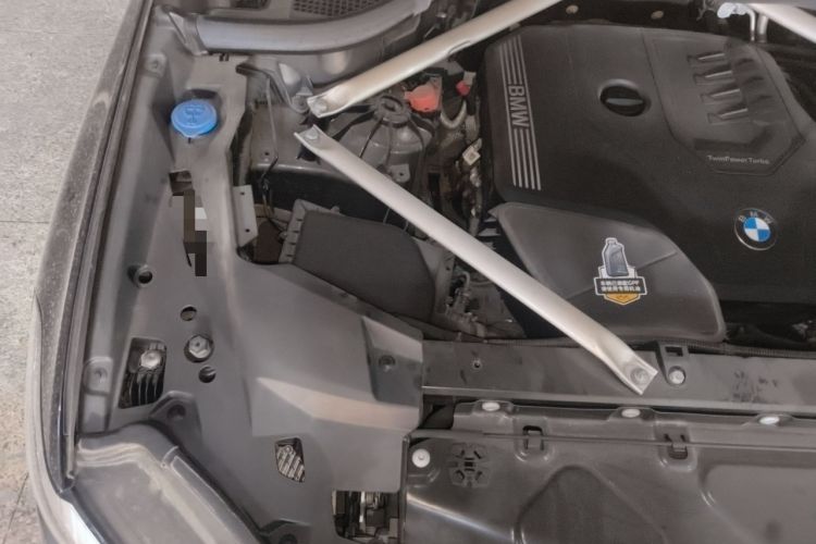 Used BMW X5 2020 xDrive30i X Design Package Engine Bay Right